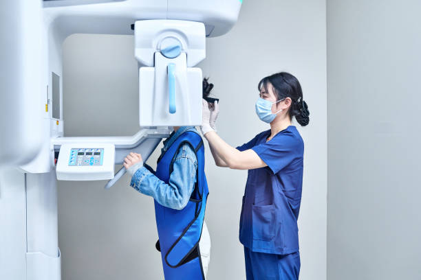 Best Emergency Tooth Extraction in Derwood, MD